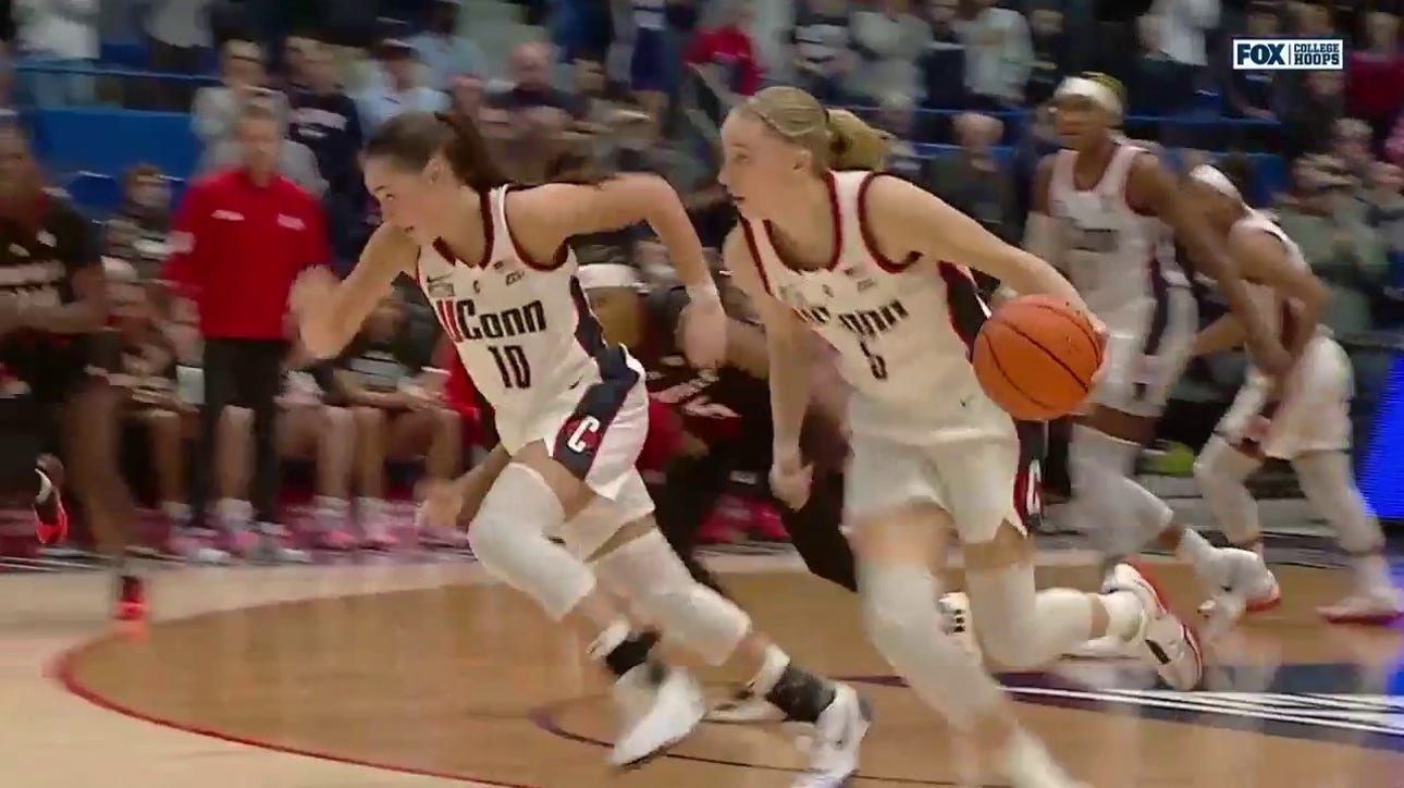 Paige Bueckers takes it coast-to-coast for the layup to extend UConn's lead over Louisville