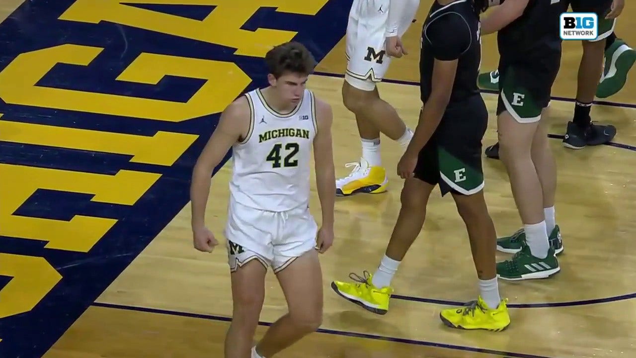 Michigan's Will Tschetter scores a TOUGH and-1 euro-step layup vs. Eastern Michigan