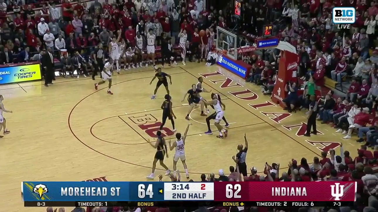Trey Galloway buries a 3-pointer to give Indiana the lead vs. Morehead State