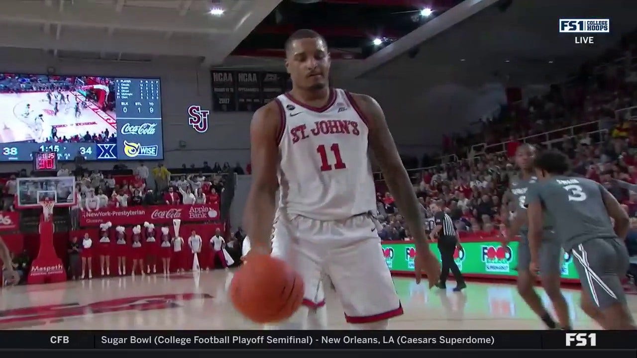 Joel Soriano throws down a monstrous dunk, extending St. John's lead over Xavier