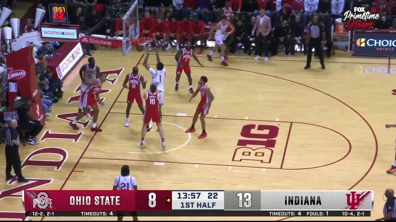 Indiana's Kel'el Ware throws down an alley-oop dunk to extend the early lead vs. Ohio State 