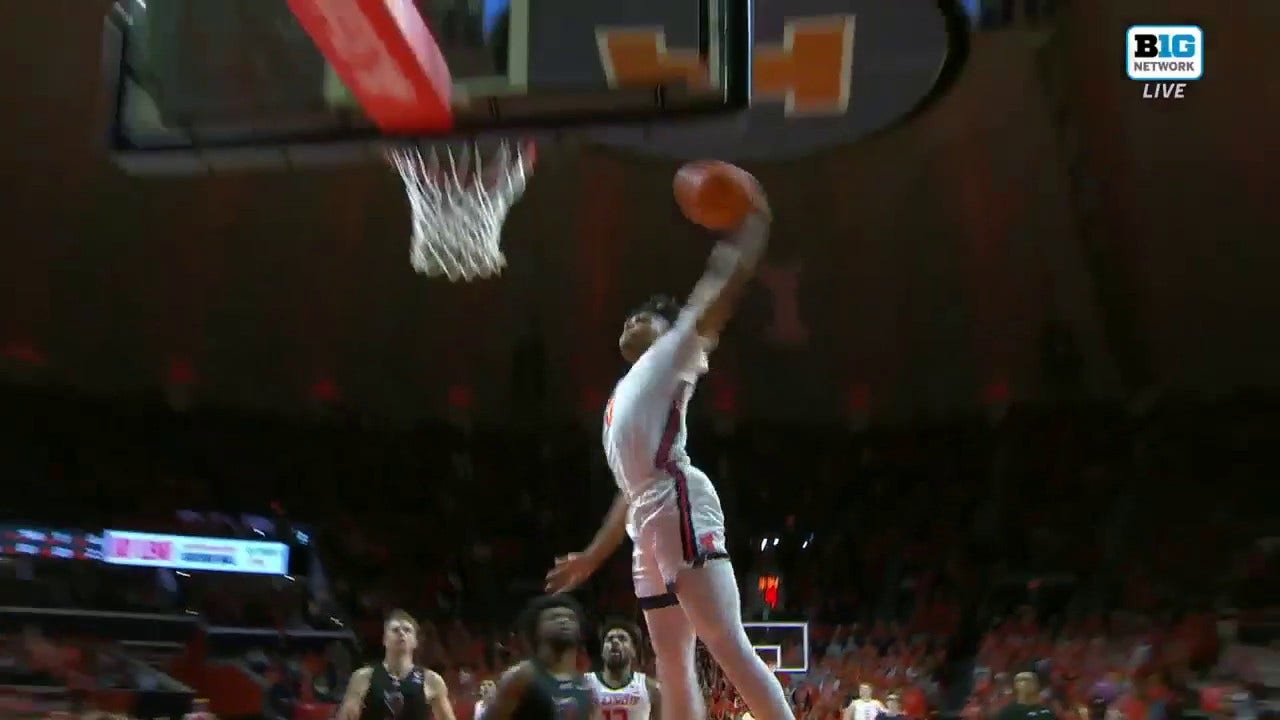Illinois' Terrence Shannon Jr. finishes the huge one-handed slam to ...