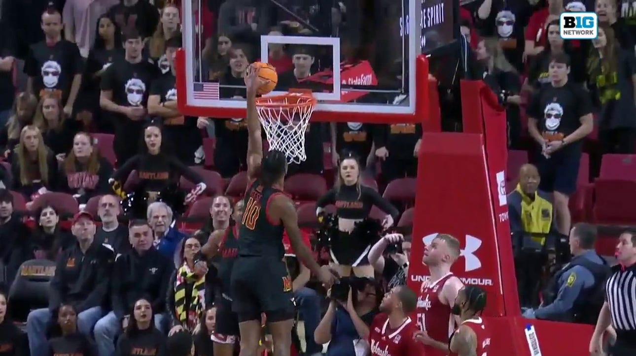 Julian Reese hammers the one-handed slam to extend Maryland's lead over Nebraska