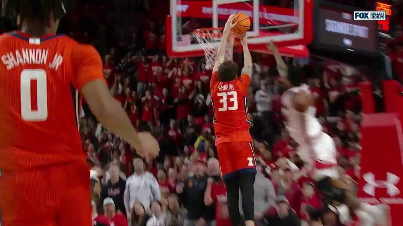 Illinois' Coleman Hawkins throws down the two-handed dunk to increase the lead over Maryland
