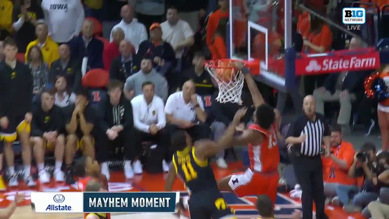 Illinois' Quincy Guerrier throws down a MONSTER tomahawk slam against Iowa