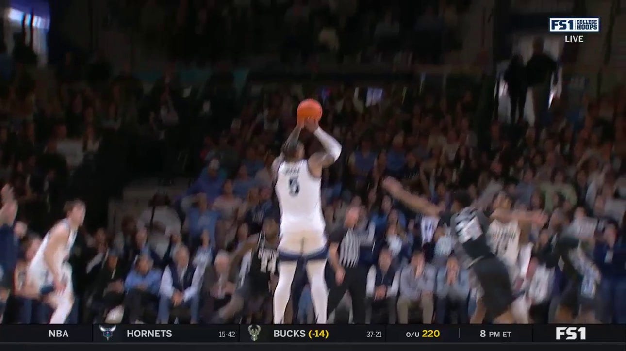 Villanova's Justin Moore splashes his third straight 3-pointer to extend lead over Georgetown