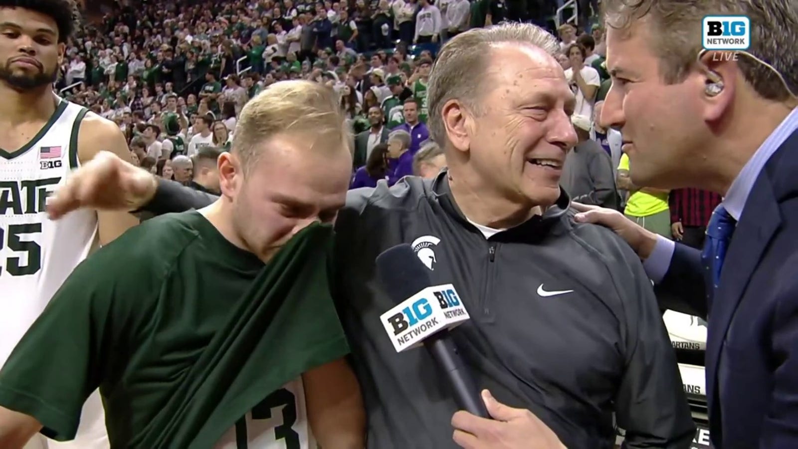 'I'm so thankful' — Steven Izzo embraces his dad Tom Izzo on Senior Night