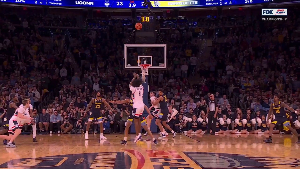 UConn's Tristen Newton drains a NASTY step back 3-pointer to grab lead going into halftime vs. Marquette