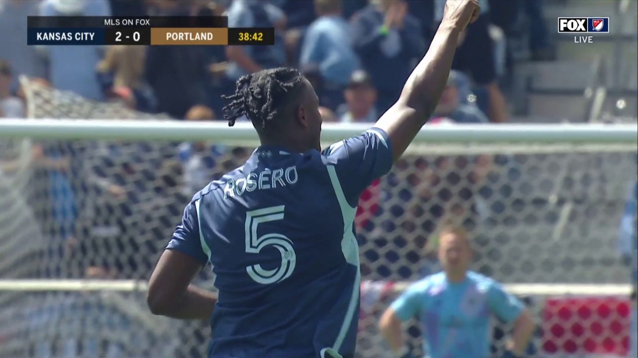 Dany Rosero scores with a header in 38' as Sporting KC takes a 2-0 lead vs. Portland