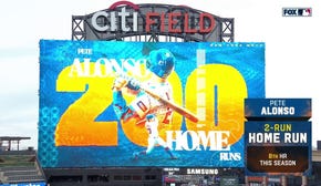 Mets' Pete Alonso smashes a two-run homer, the 200th of his career vs. the Cardinals