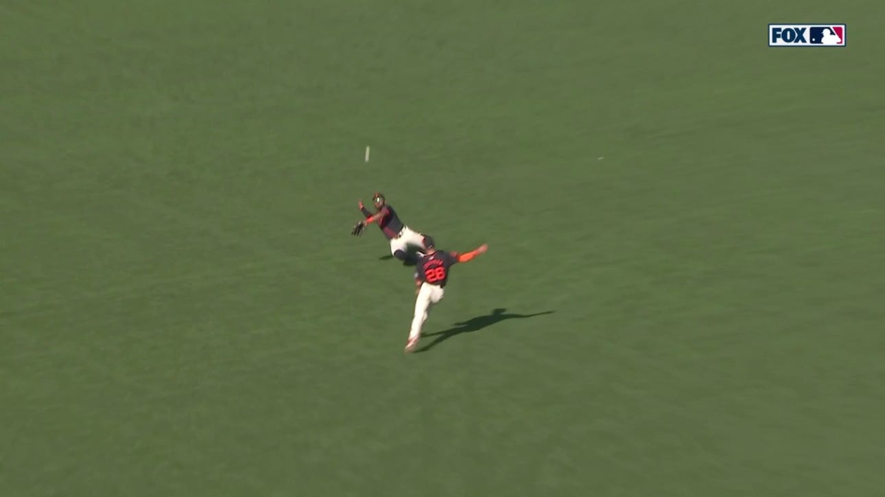 Giants' Heliot Ramos makes a PHENOMENAL diving grab to prevent Reds' base hit