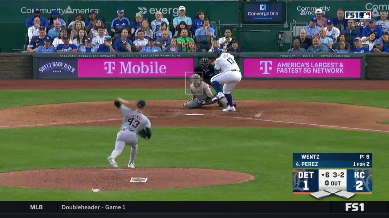 Salvador Perez crushes a solo home run to extend the Royals' lead over the Tigers