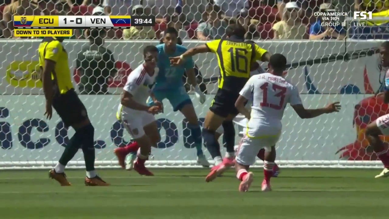 Jeremy Sarmiento scores a goal in 40' to give Ecuador a 1-0 lead over Venezuela | 2024 Copa América