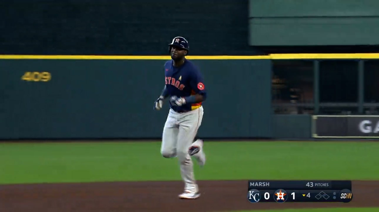 Yordan Álvarez smashes a solo home run, giving Astros a lead over Royals