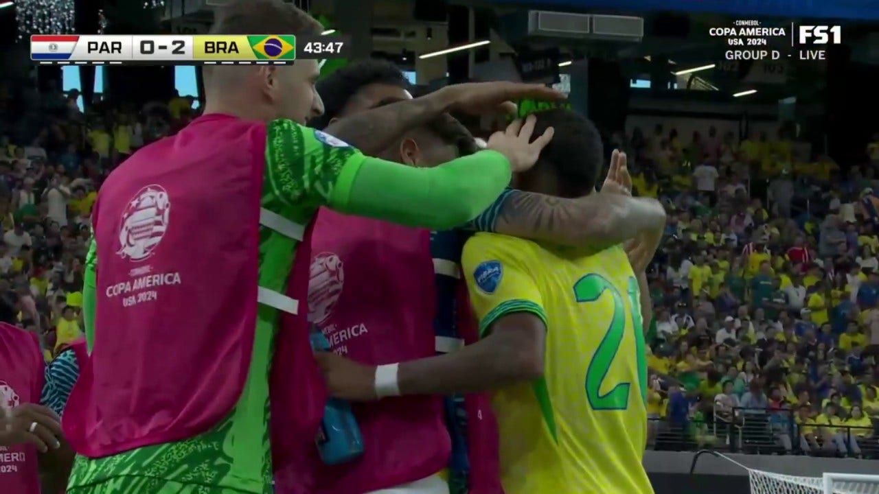 Savinho finds the back of the net in 43' to give Brazil a 2-0 lead over Paraguay | 2024 Copa América