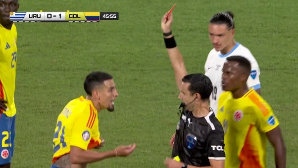 Colombia's Daniel Muñoz is ejected against Uruguay after receiving second yellow card | 2024 Copa América
