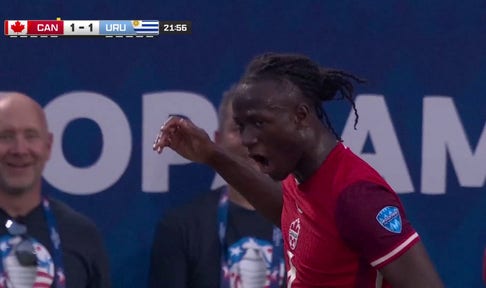 Michail Antonio scores in 54' and helps Jamaica trim into