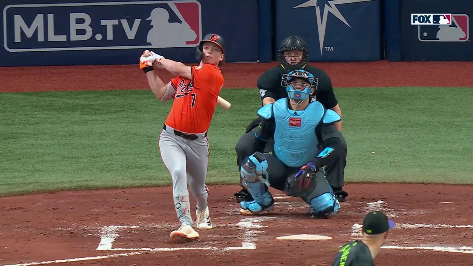 Jackson Holliday CLOBBERS a solo home run to extend Orioles' lead over Rays