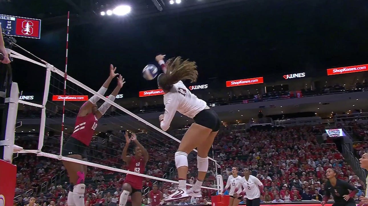 Stanford wins the third set 25-22 vs. Wisconsin, taking a 2-1 match lead.