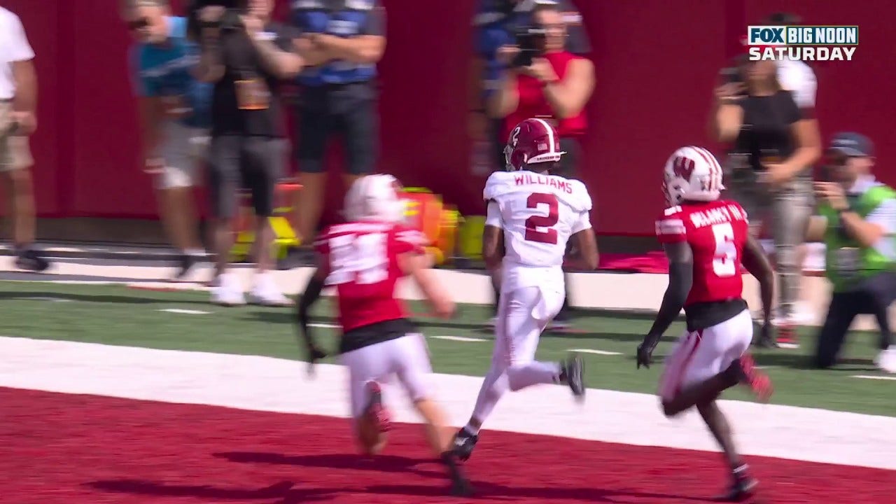 Jalen Milroe do Alabama conecta com Ryan Williams para um touchdown de 31 jardas contra Wisconsin