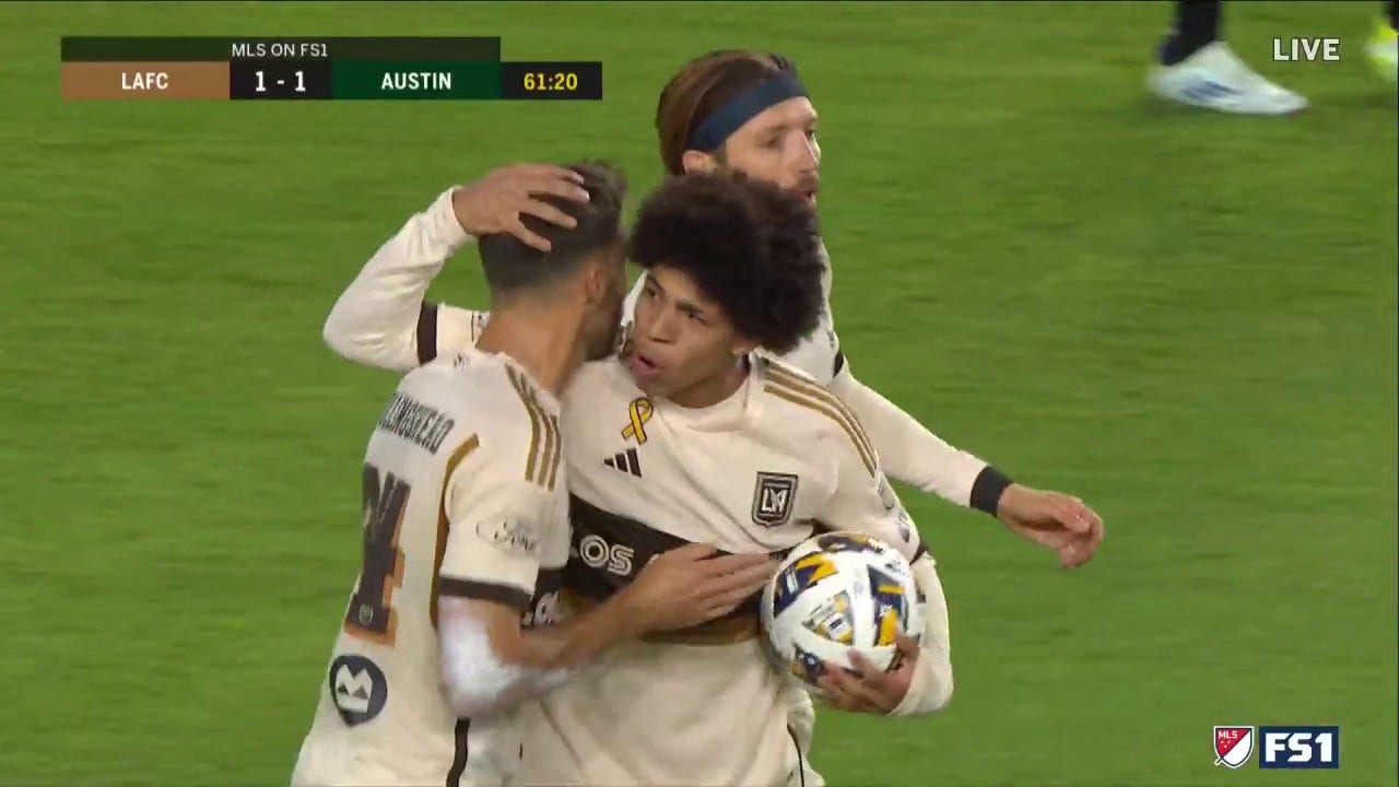 David Martinez finds the net in 62' to help LAFC even the score against Austin FC