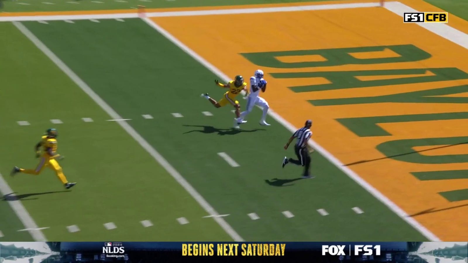 BYU's Jake Retzlaff throws a DOT to Darius Lassiter on a 44-yard passing TD vs. Baylor