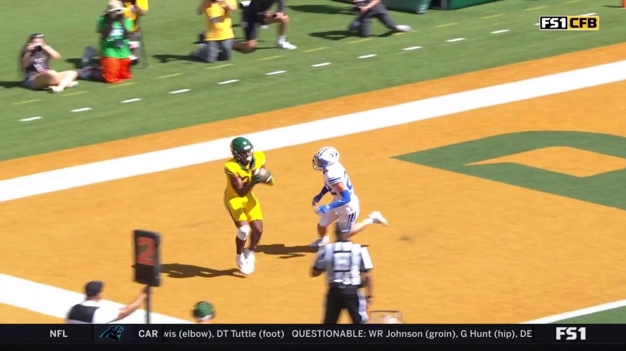 Sawyer Robertson connects with Josh Cameron on a one-yard passing TD to trim Baylor's deficit vs. BYU