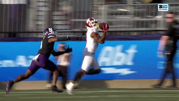 Kurtis Rourke connects with Ke'Shawn Williams on a BEAUTIFUL 13-yard TD as Indiana extends lead over Northwestern