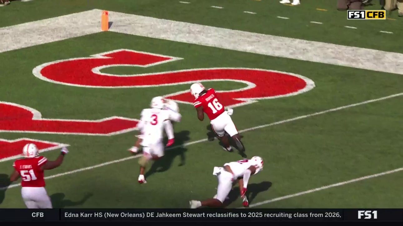 Nebraska's Janiran Bonner rushes for an 11-yard touchdown vs. Rutgers