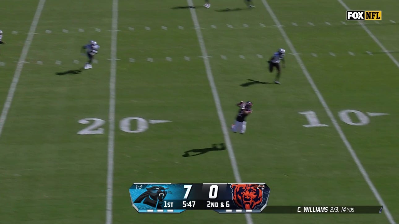 Bears' Caleb Williams finds DJ Moore for a 34-yard TD to tie game vs. Panthers