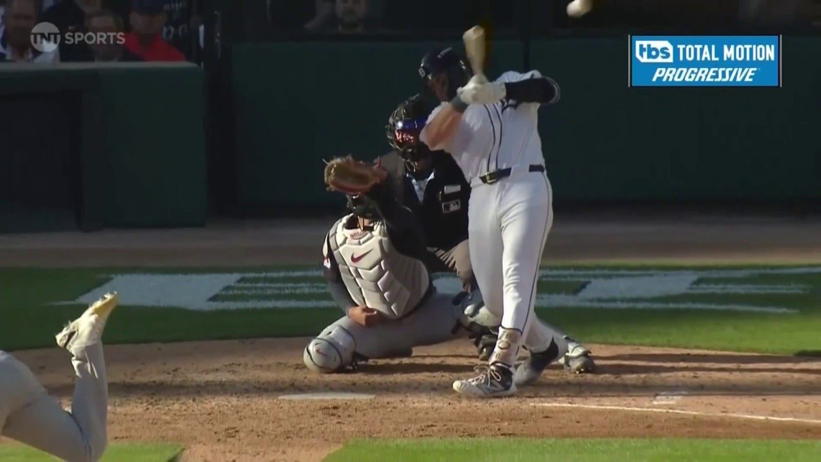 Spencer Torkelson hits an RBI double to seal the Tigers' 3-0 win over the Guardians and take the series lead 2-1