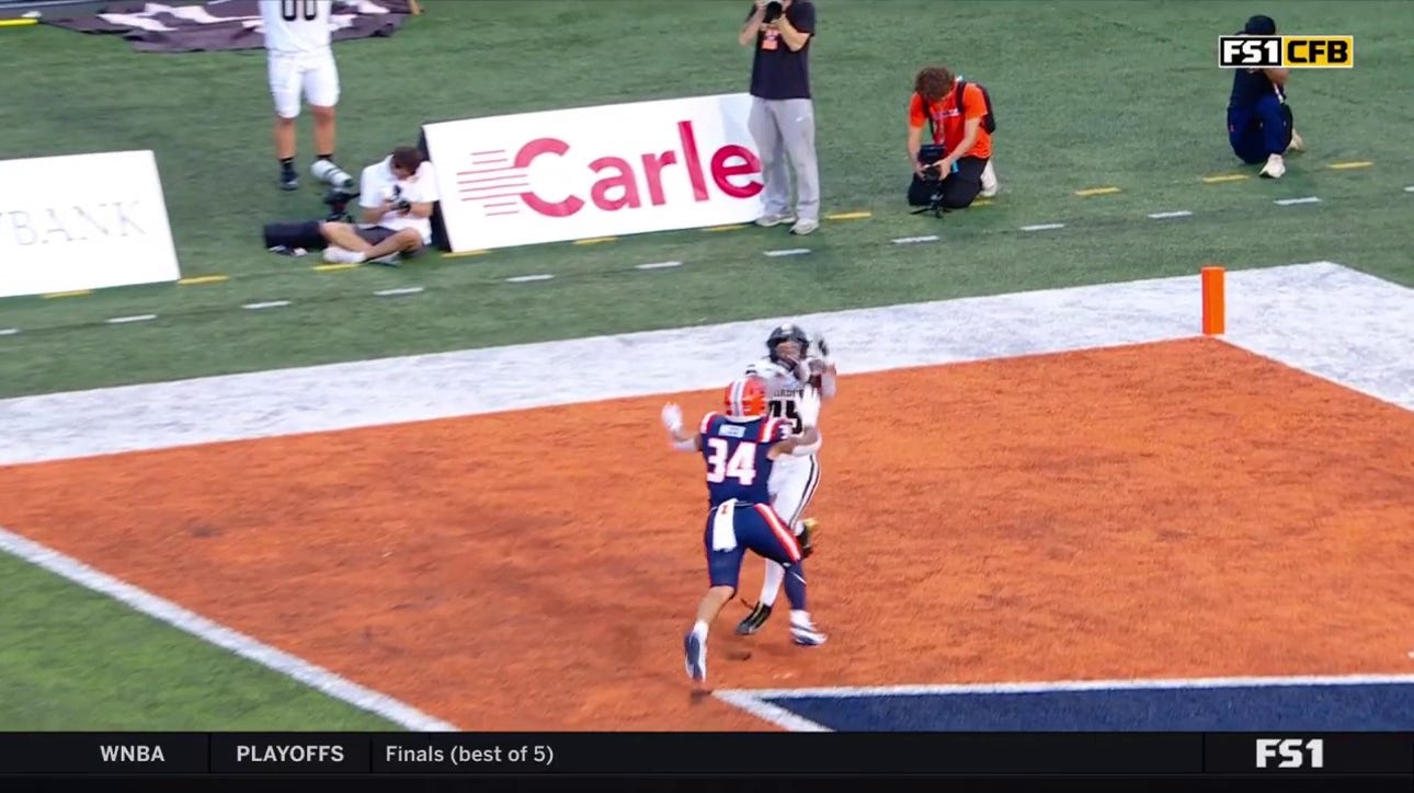 Ryan Browne connects with Devin Mockobee for a go-ahead, 13-yard TD. giving Purdue a late lead over Illinois