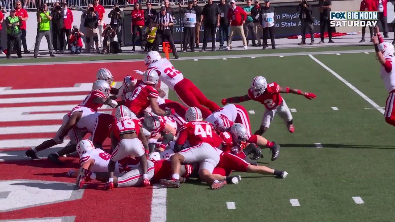 Dante Dowdell punches in a one-yard TD, giving Nebraska a 17-14 lead over Ohio State