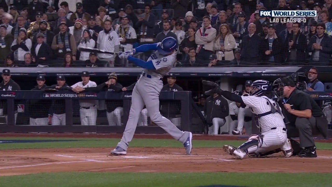 Freddie Freeman MASHES a two-run homer to give Dodgers an early 2-0 lead over Yankees in Game 3