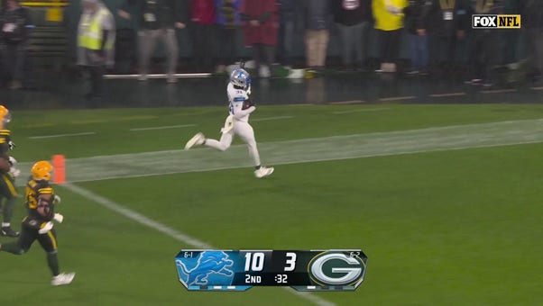 Kerby Joseph intercepts Jordan Love and returns it for a 27-yard TD, extending Lions' lead vs. Packers | NFL Highlights