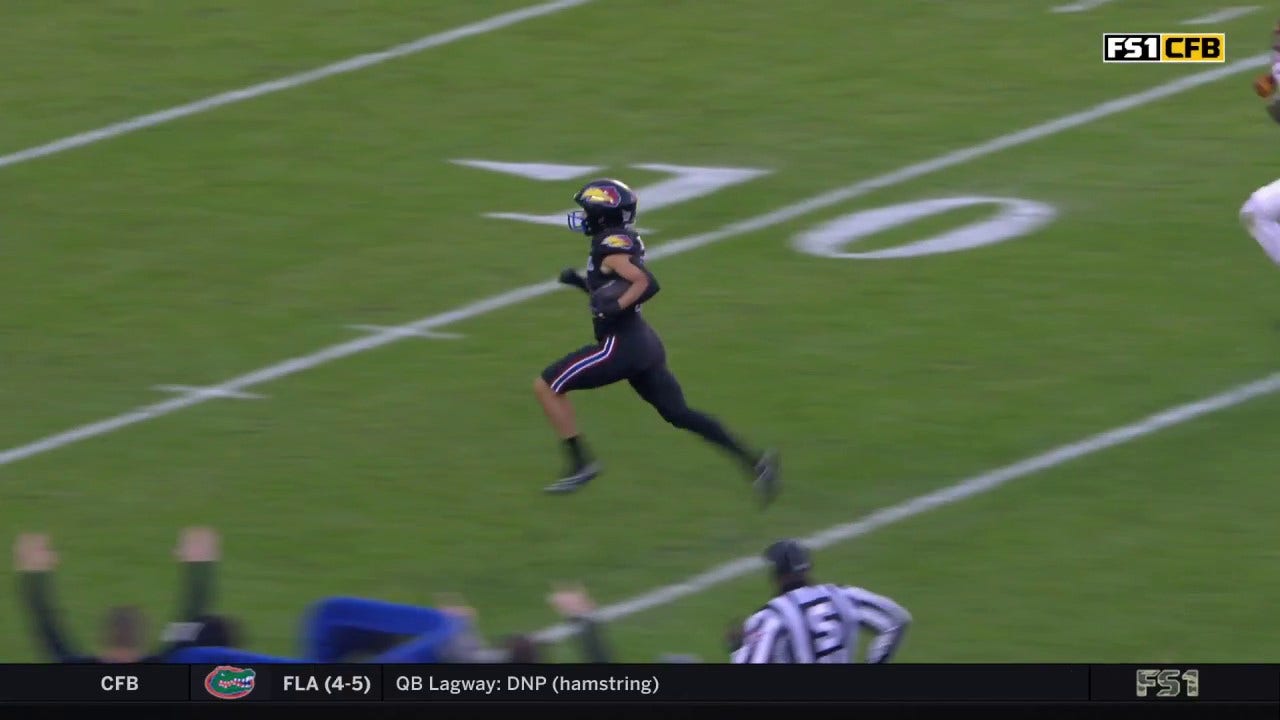 Kansas' Jalon Daniels finds Luke Grimm for a 70-yard TD, tying the game vs. Iowa State