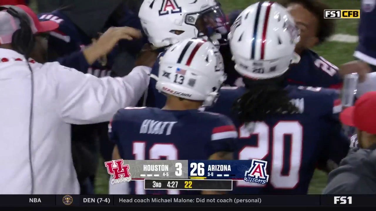 Quali Conley rushes 50 yards for a touchdown to extend Arizona's lead over Houston