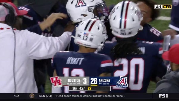 Quali Conley rushes 50 yards for a touchdown to extend Arizona's lead over Houston