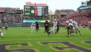 Jack Lausch shows off ELITE speed on eight-yard rushing TD as Northwestern strikes first vs. Ohio State