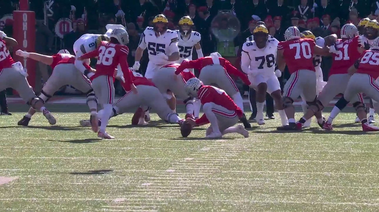 Jayden Fielding MISSES 38-yard field goal attempt as Michigan holds on to 7-3 lead vs. Ohio State 