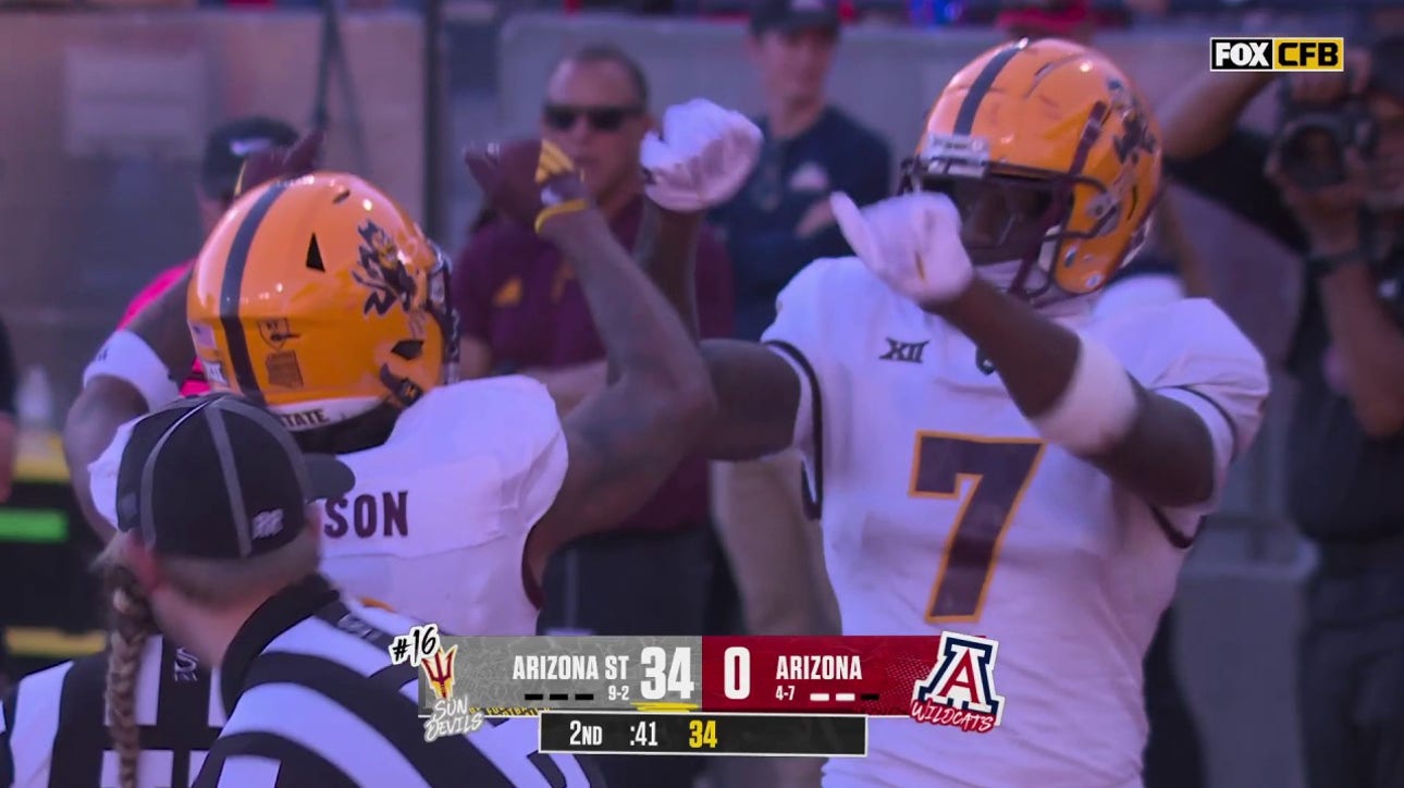 Sam Leavitt connects with Chamon Metayer for a 22-yard TD, extending Arizona State's lead over Arizona 