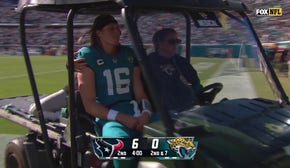 Jaguars' Trevor Lawrence leaves game vs. Texas after collision | NFL Highlights