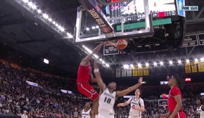 Zuby Ejiofor throws down an absolute POSTER to help St. John's shrink lead against Providence