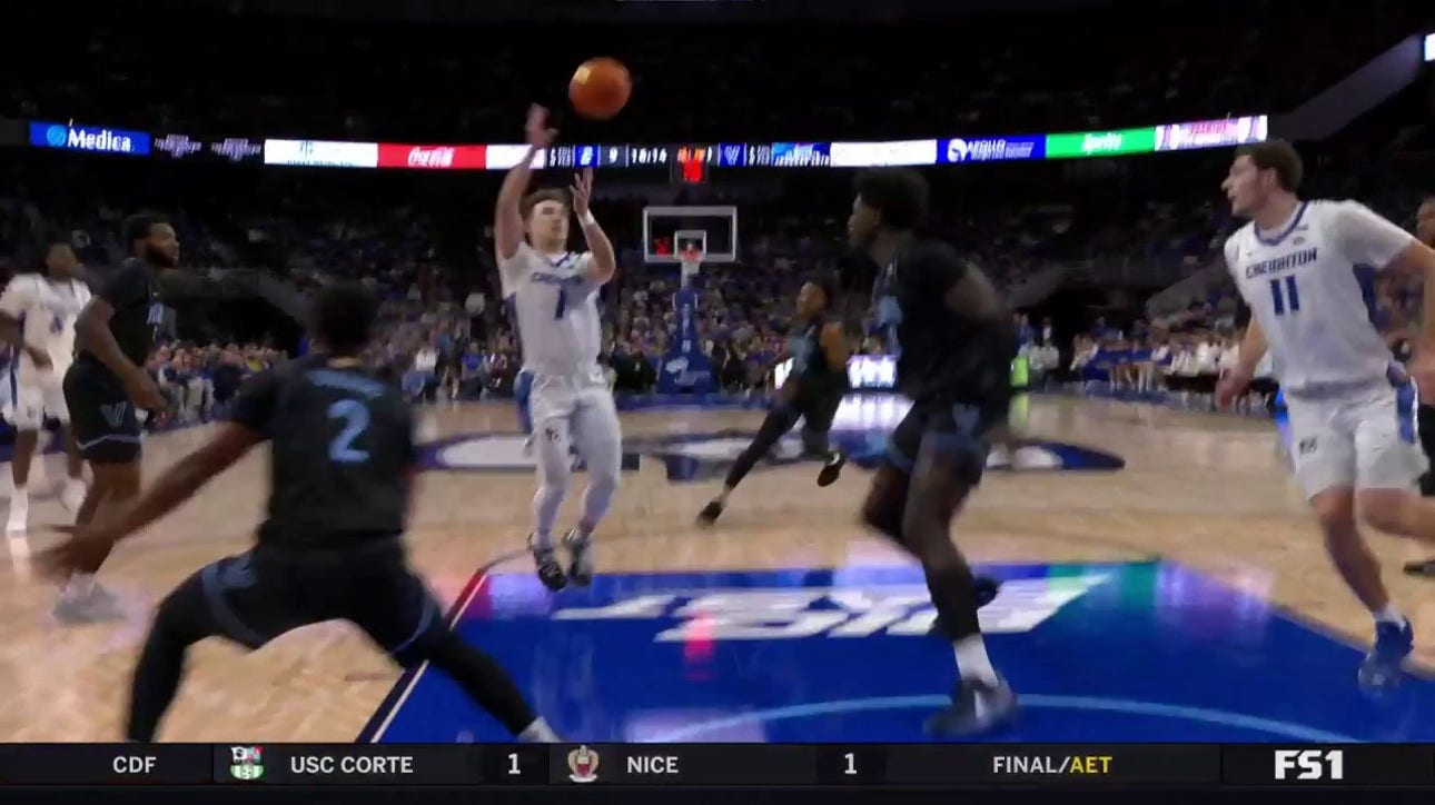 Creighton's Ryan Kalkbrenner gets up and throws down a NASTY alley-oop jam vs. Villanova 