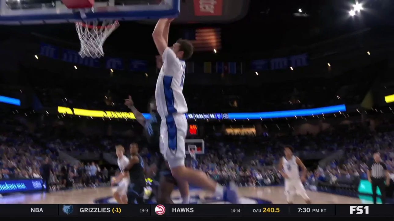 Creighton's Ryan Kalkbrenner elevates and throws down ANOTHER alley-oop jam vs. Villanova