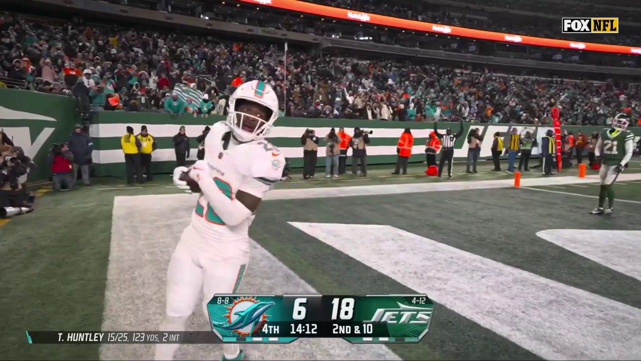 Dolphins' De’Von Achane rushes for a TOUGH 15-yard TD vs. Jets | NFL Highlights