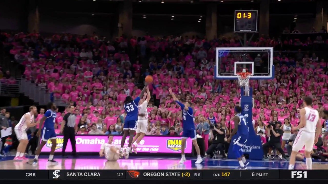 Steven Ashworth scores TOUGH floater at the buzzer to extend Creighton's lead over Seton Hall