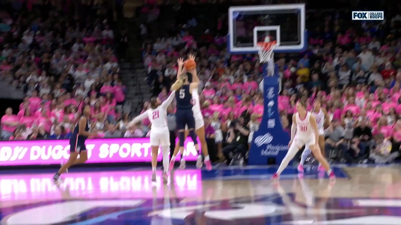 Paige Bueckers drills jump shot OVER TWO DEFENDERS, extending UConn's lead over Creighton