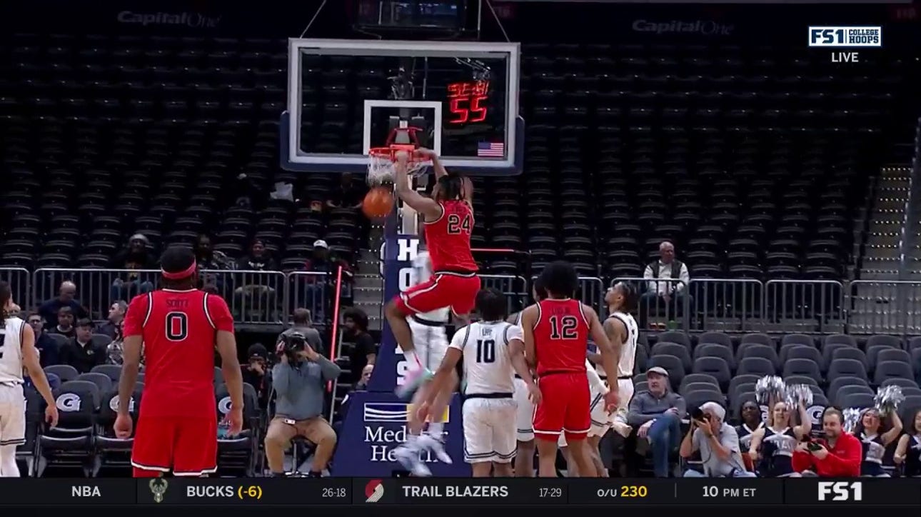 St. John's Zuby Ejiofor throws down vicious two-handed dunk vs. Georgetown