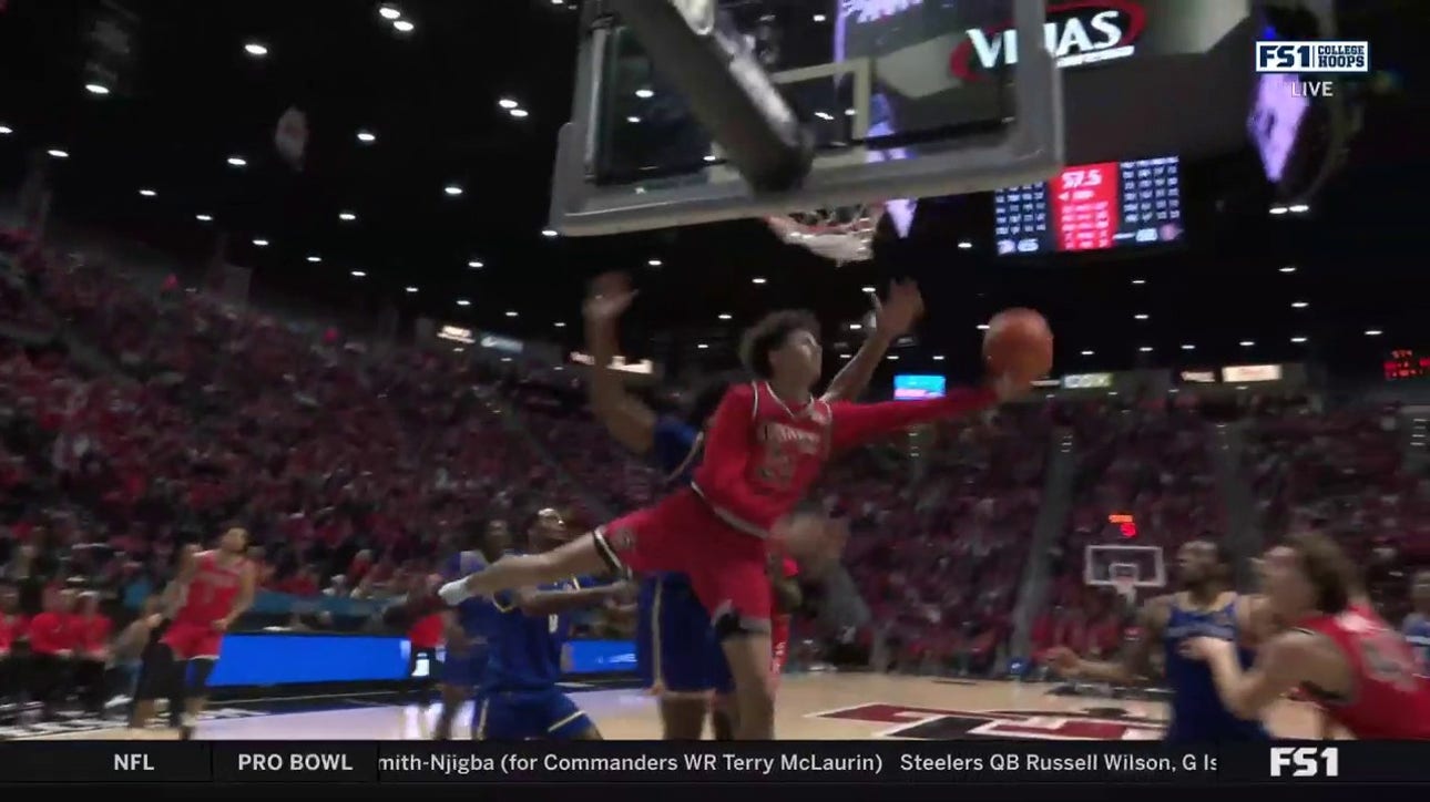 San Diego State's Miles Byrd makes ridiculous reverse layup to seal win against San Jose State